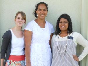 Sara Trevino, terceira à direita